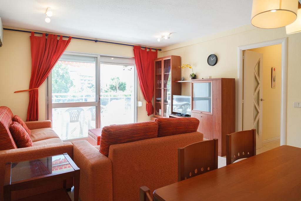 Uhc Rhin-Danubio Apartments Салоу Экстерьер фото