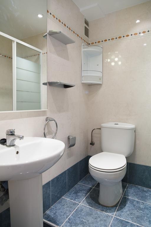 Uhc Rhin-Danubio Apartments Салоу Экстерьер фото