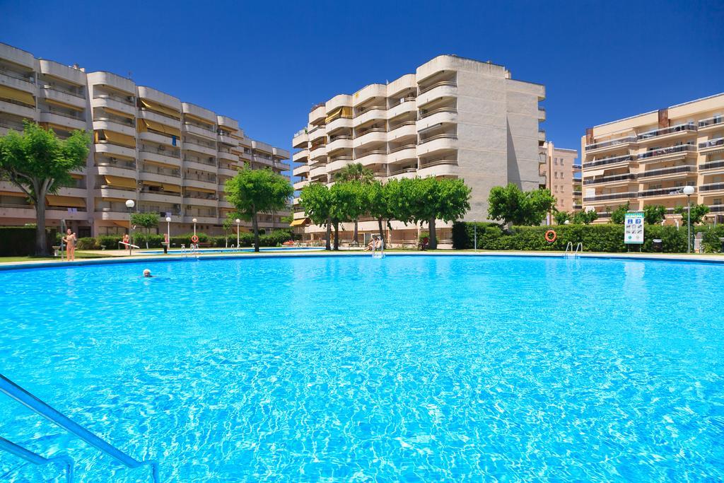 Uhc Rhin-Danubio Apartments Салоу Экстерьер фото